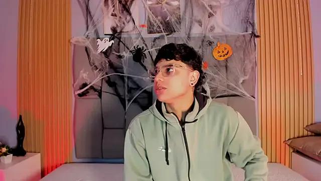 Kandyfrees_ from StripChat