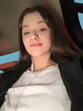 Explore 23 years old KittyQueeny from StripChat KittyQueeny from StripChat