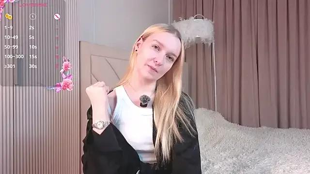 Explore StripChat's KrishnaSimmons KrishnaSimmons from StripChat