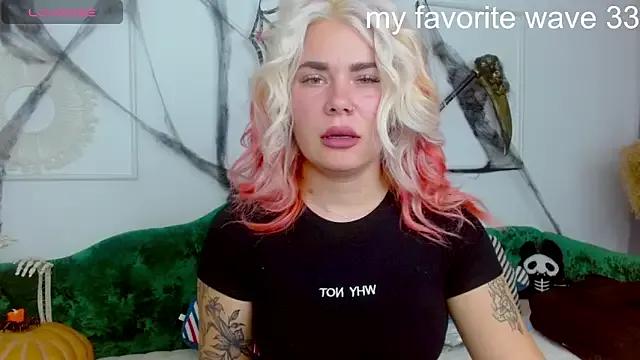 lada_love from StripChat