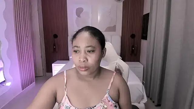 Leah_Sweetie from StripChat