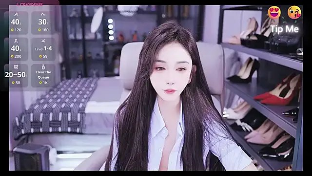 Liora- from StripChat