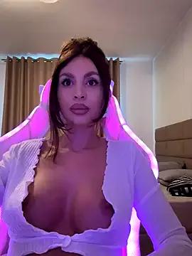 Watch sweet performer LunaBex LunaBex from StripChat