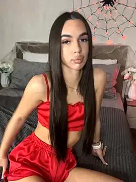 LuxBrunette- from StripChat