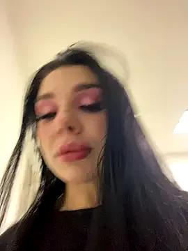 MaeveMoon from StripChat