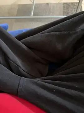 Try sexy stripper Manu97k Manu97k from StripChat