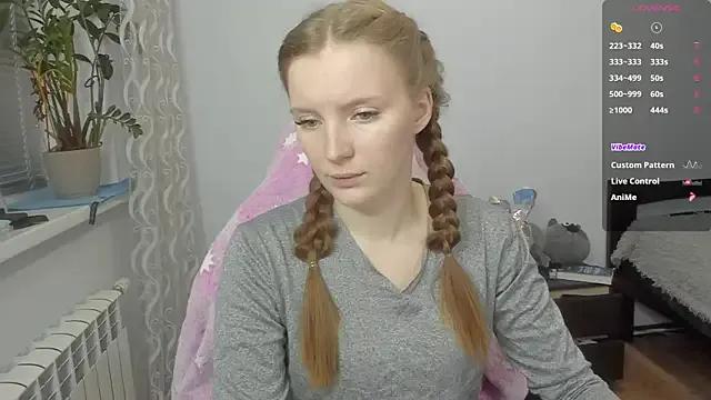 Mary_Blu from StripChat