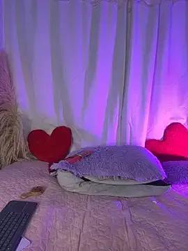 Miaa_rosses3 from StripChat