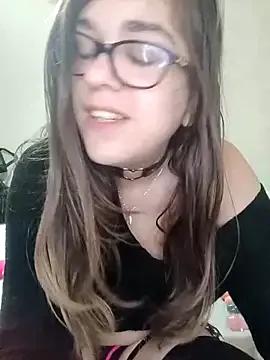 Miachan_LaGattinaVogliosa from StripChat