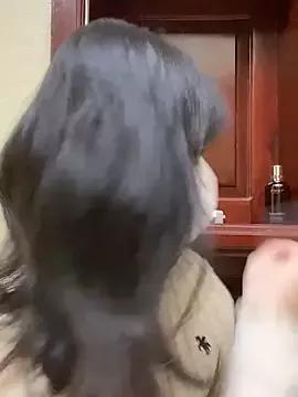 minmin2kk5 on StripChat 