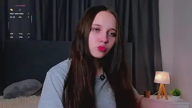 NadiaGnegy from StripChat