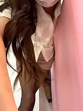 Try StripChat's Penquan-520 penquan-520 from StripChat