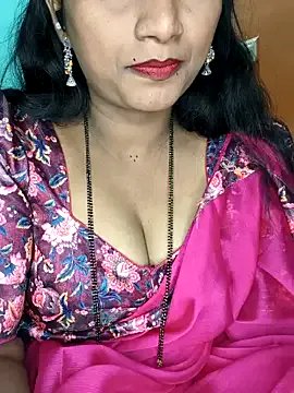 Rachu_love from StripChat