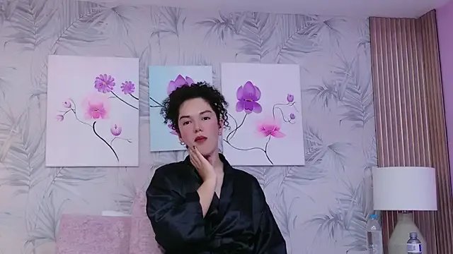 RoxanaAngel from StripChat