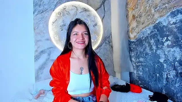 RoxanaBorns_ from StripChat