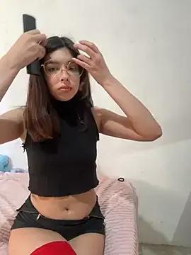SaraTheCutie from StripChat