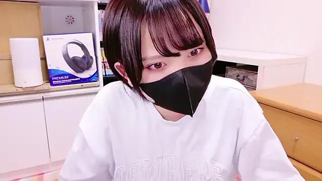 Explore Senachinnn, she wants to masturbate for you senachinnn from StripChat