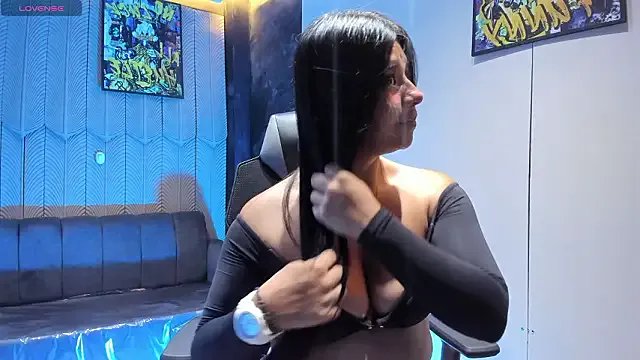 shaden_ from StripChat