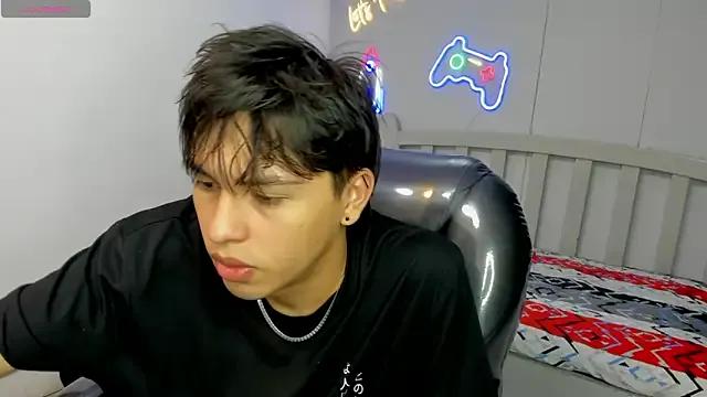 Slutty StiwenTwink wants you to fuck his body now StiwenTwink from StripChat