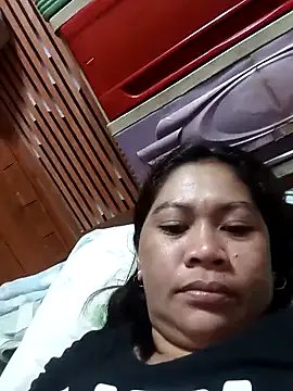 SweetChubbyMommy_02 from StripChat