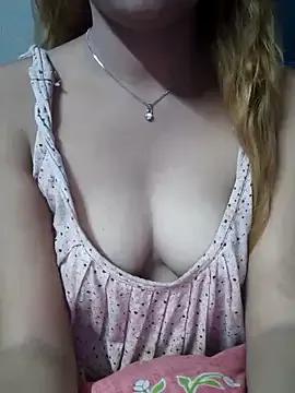 Masturbate to amazing slut YourFulki YourFulki from StripChat