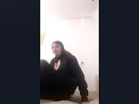 Join Zizi_Zuzu, she wants to masturbate for you Zizi_Zuzu from StripChat